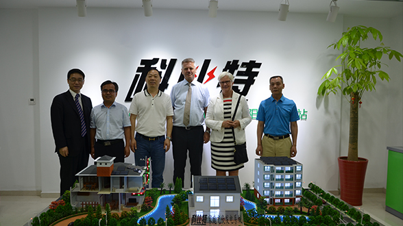 冰岛驻华大使司迪方考察半岛.体育（中国）官方网站