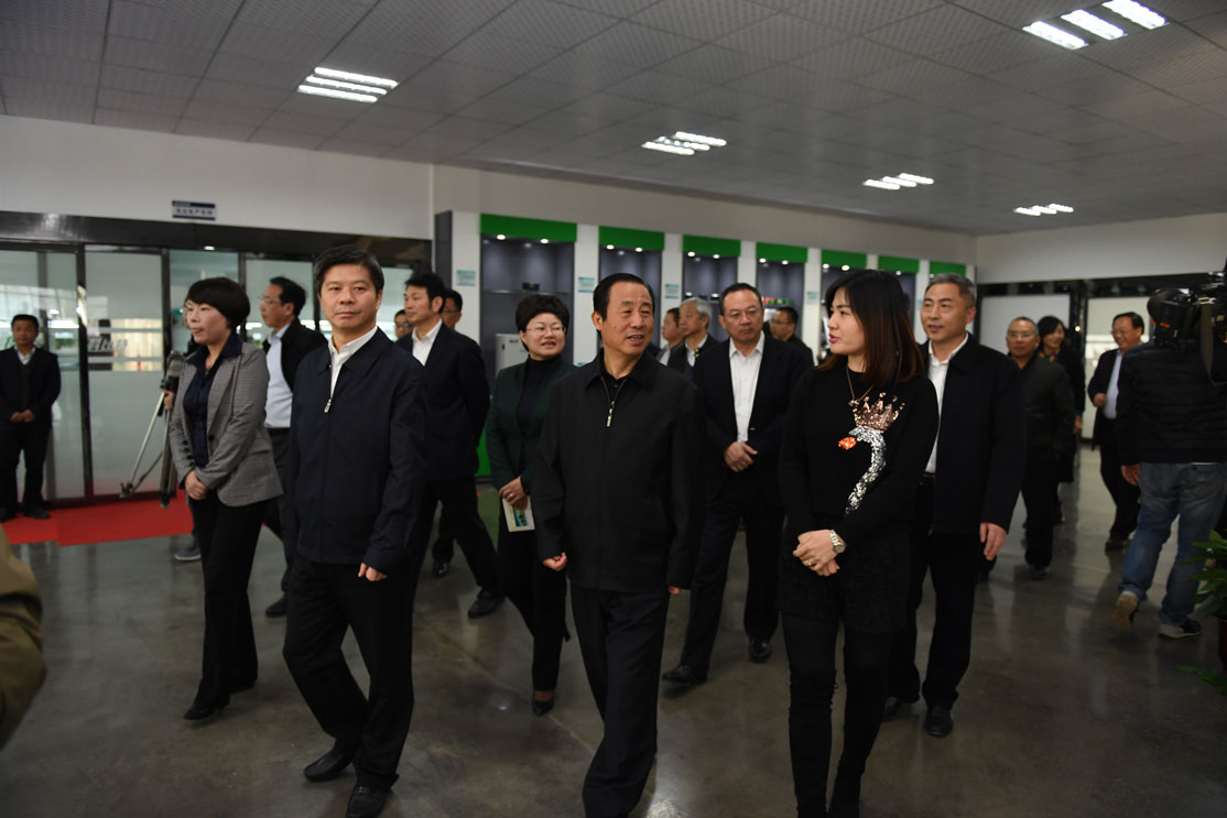 湖南省委副书记、省长许达哲调研半岛.体育（中国）官方网站